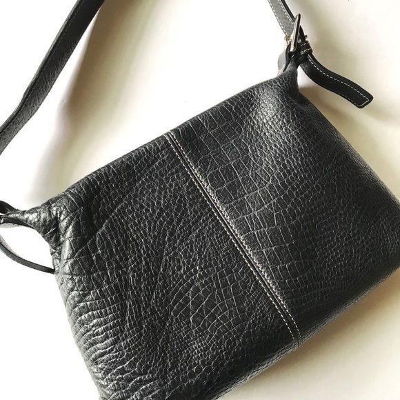 Dooney & Bourke Handbags - Dooney and Bourke Black Leatber Handbag